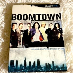BOOMTOWN DVD SET NBC SERIES 5 Discs DONNIE WAHLBERG LANA PARRILLA GUC